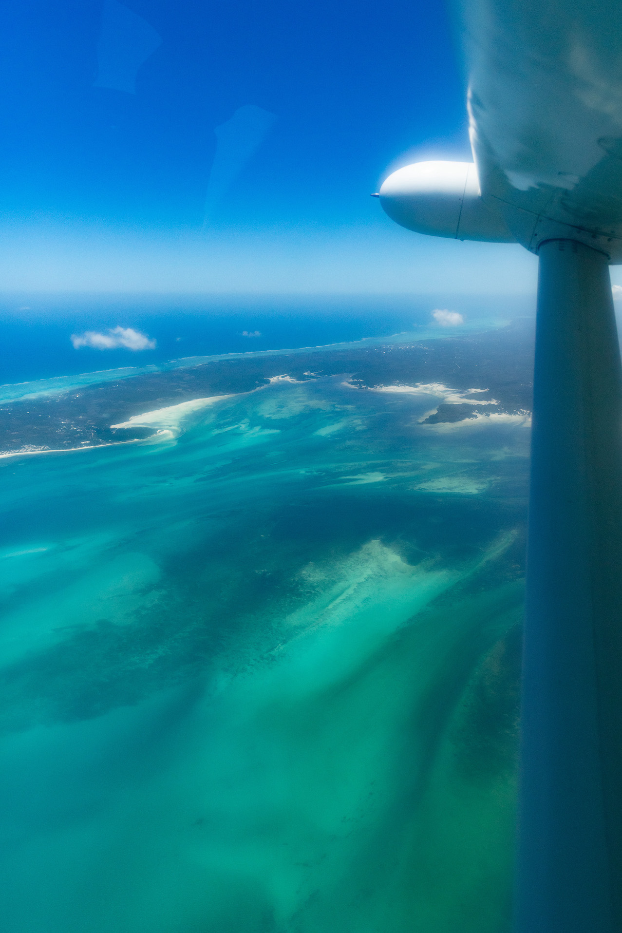 Flug nach Pemba, Tansania mit Auric Air