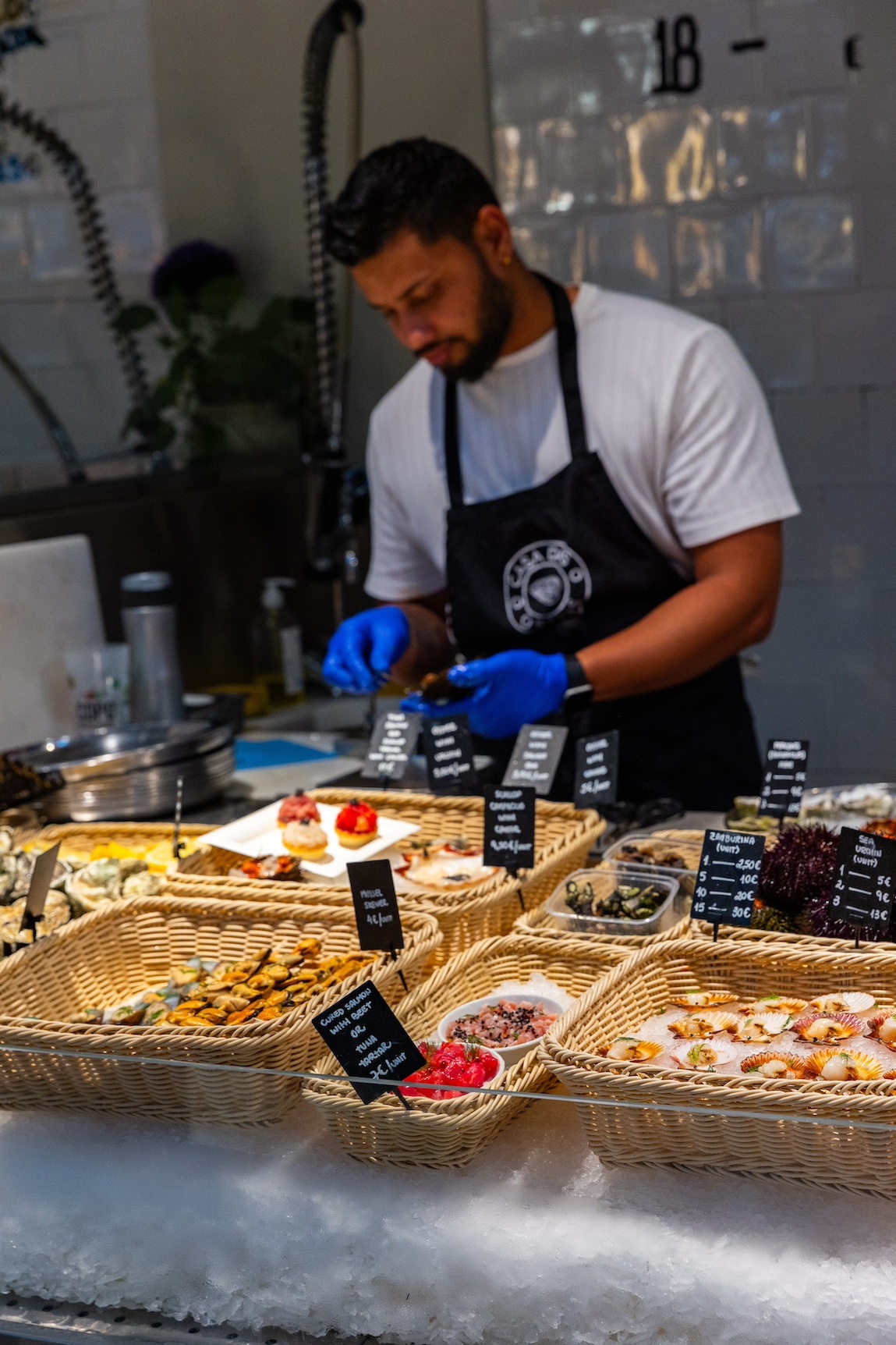 reiseziele_portugal-porto-bolhao-markt-meeresfruechte